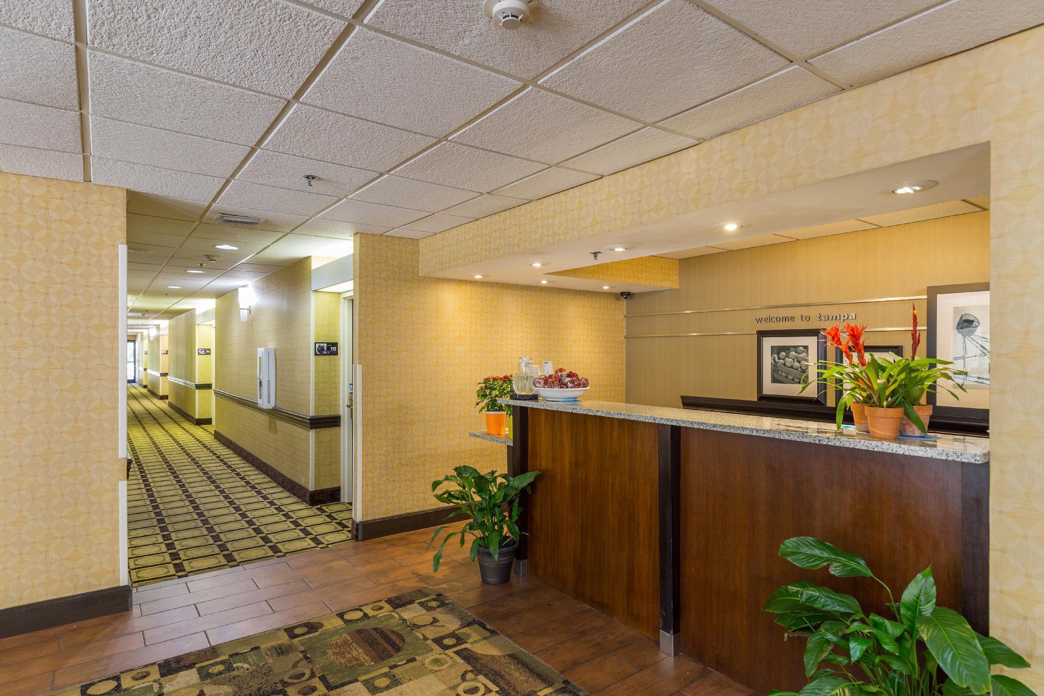 Spark By Hilton Tampa Brandon Exteriör bild
