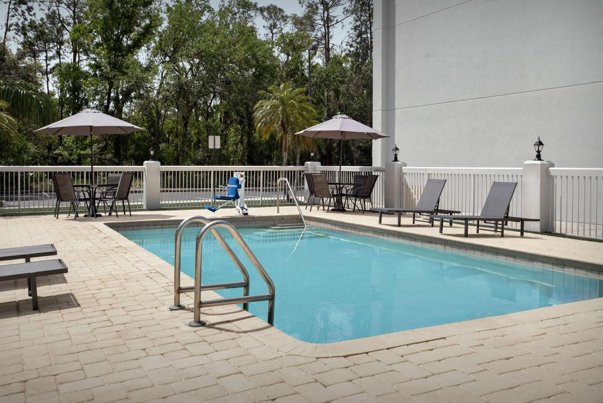 Spark By Hilton Tampa Brandon Exteriör bild