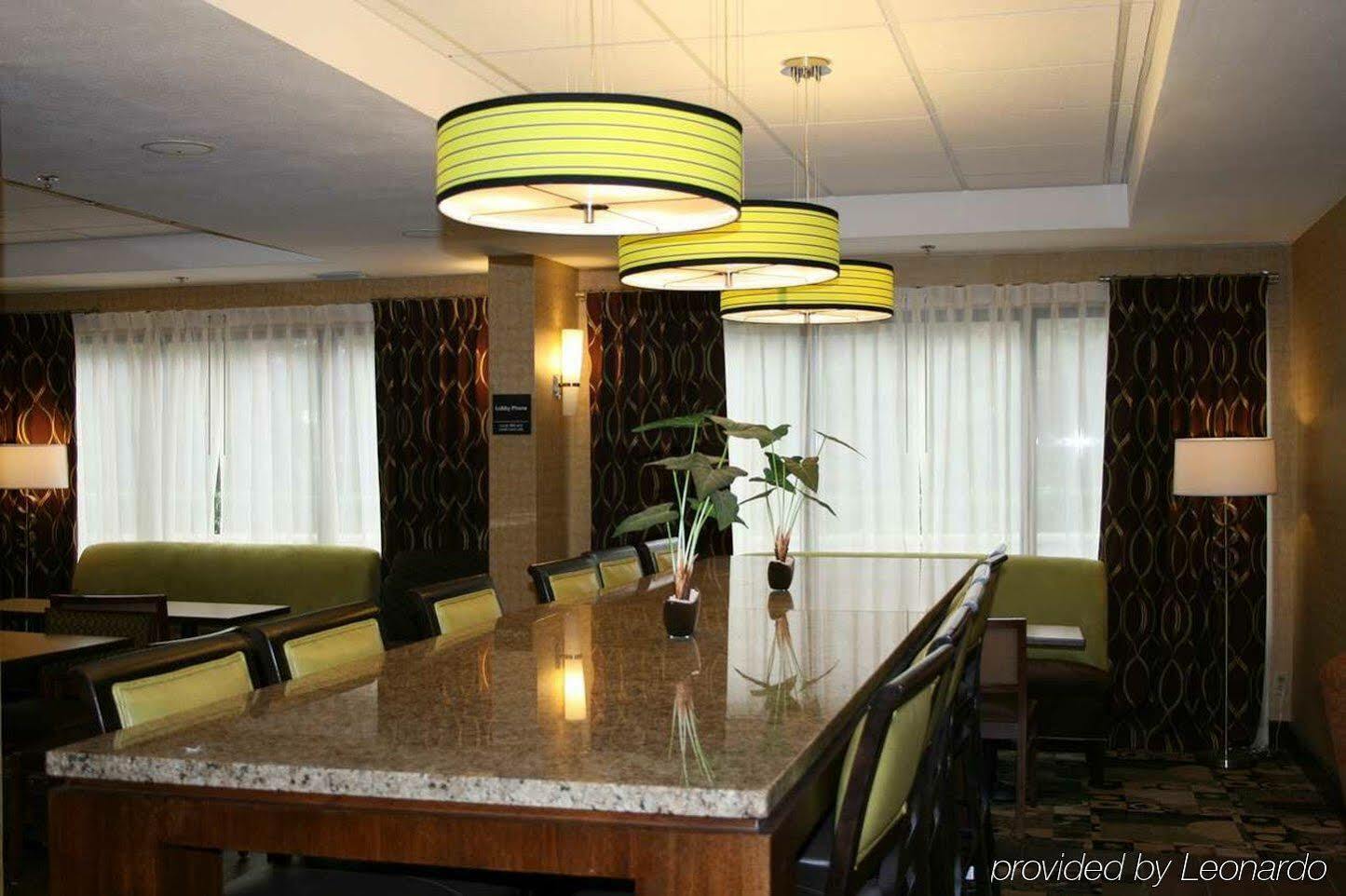 Spark By Hilton Tampa Brandon Exteriör bild